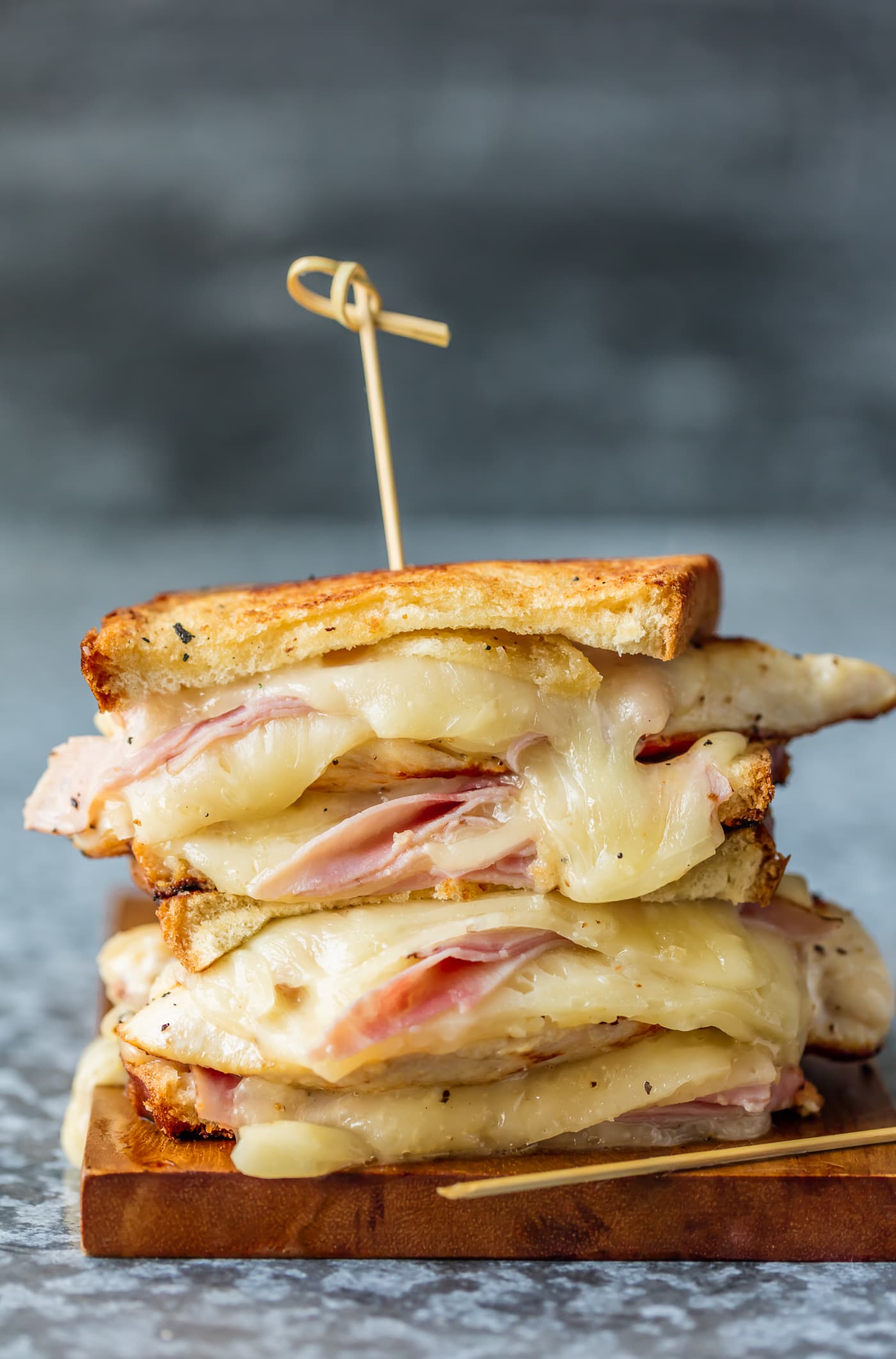 This GRILLED CHICKEN CORDON BLEU SANDWICH is so easy and so full of flavor! Kick your sandwich game up a notch with layers of grilled chicken, creamy swiss, honey ham, and buttered bread.